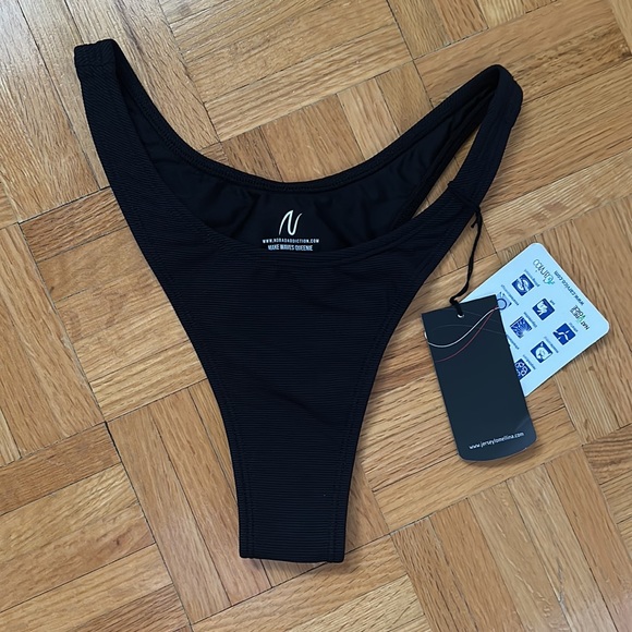 No bad addiction High cut bikini bottoms - Picture 3 of 6